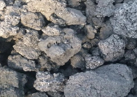 Siyah Kalsine Petrol Kok Yakıtı 1-3mm/1-5mm Çok İşlevli