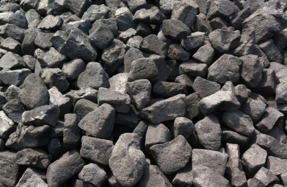 Düşük S Yüksek Sınıf Büyük Kok Katı Yakıt Isı 31000 Kj/Kg %8 Kül 80-120mm