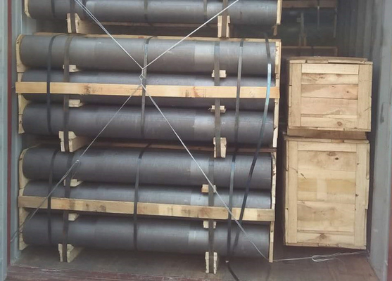 Nipeller Yüksek Mekanik Mukavemet ile Düşük Kül RP Sınıfı Grafit Elektrot